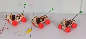 lot 138 image: Set of 3 Vintage 1965 Little Snoopy Pull Along Fisher Price Toys