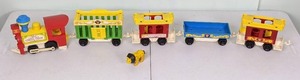 lot 50 image: Fisher Price Vintage Little People Play Family Circus Train w Lion