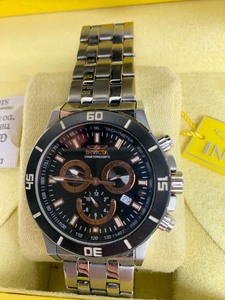 lot 41 image: INVICTA Specialty Quartz Chronograph Black Dial Mens Watch