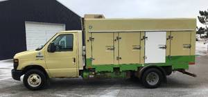 lot 2 image: 2011 Ford E450 SD Commercial Truck