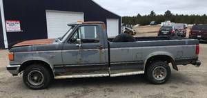 lot 3 image: 1998 Ford F150 XLT Lariat 4x4