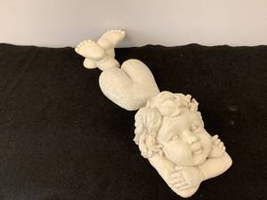 LawnGarden Cherub