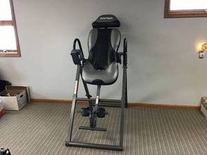 Innova Inversion Table