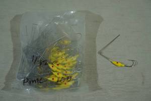 lot 216 image: Bag of Yellow Fishing Jigs