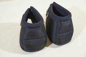 lot 23 image: Professionals Choice XXL Nylon Bell Boots