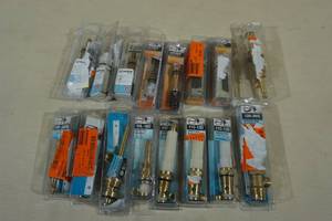 lot 90 image: Assorted Plumbing Cartridges and Diverter Stems