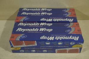 lot 104 image: Reynolds Wrap Aluminum Foil