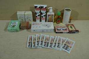 lot 124 image: Womens Beauty Items - Lashes, Skin Rollers, Lotion