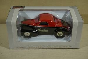 lot 125 image: Spec Cast Limited Edition Indian Motorcycles Die Cast Car Bank