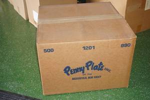lot 152 image: 500 Penny Plate Aluminum Baking Trays