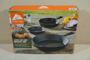 lot 172 image: NEW Ozark Trail 3 Piece Cast Iron Skillet Set