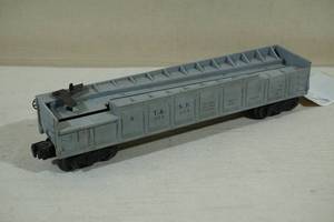 lot 178 image: Vintage Lionel O Gauge Barrel Unloader Train Car