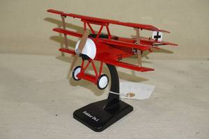 lot 188 image: German WWI Fokker Dr I Red Baron Model Ariplane