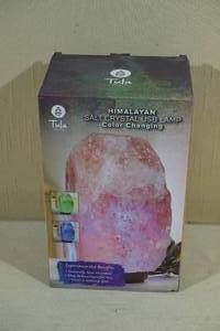 lot 197 image: Tula Himalayan Salt Crystal USB Lamp