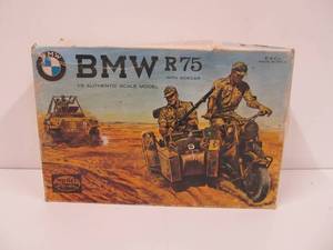 lot 74 image: Larger Vintage Model Power BMW R75 Military Motorcycle wSidecar