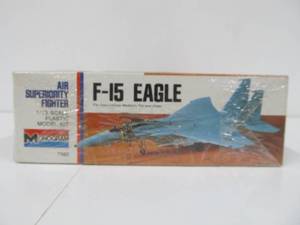 lot 25 image: Monogram U.S. Airforce F-15 Eagle Air Superiority Fighter&nbsp