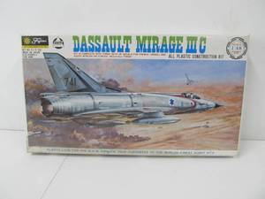 lot 36 image: AHM Fujimi French Airforce Dassault Mirage III C Model Kit