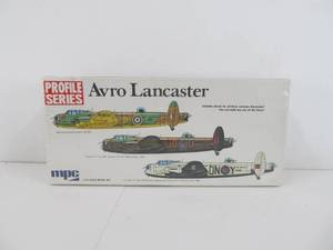 lot 39 image: Vintage MPC Profile Series Avro Lancaster