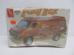 lot 56 image: Vintage AMT Foxy Box Chevy Custom Van