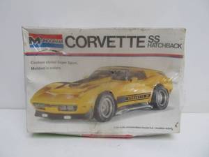 lot 72 image: NOS Vintage Monogram Corvette SS Hatchback