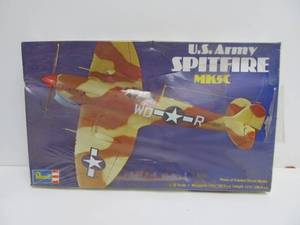 lot 97 image: Vintage Revell US Army MK5C Spitfire