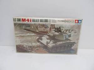 lot 114 image: TAMIYA U.S. Army Tank M-41 Walker Bulldog&nbsp