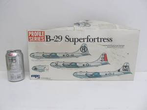 lot 144 image: MPC Profile Series B-29 Superfortress Model Kit