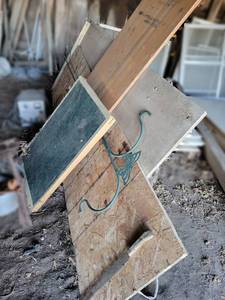 lot 353 image: Lot of Assorted Lumber - Used 34 Plywood (86 x 40 x 34), Shepherds Hook and More