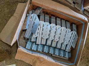 lot 35 image: (18) 2x10 Adjustable U-Joist Hangers Part No. LSSU210