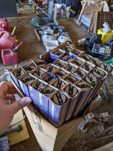 lot 78 image: New Lot of (29) T8 Fluorescent Bulbs