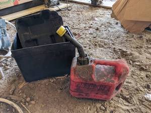 lot 112 image: Plastic Battery Box w Cover and 1 Gallon Fuel Can