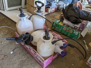 lot 128 image: Lot of (4) Chemical Sprayers and (2) Hand Sprayers