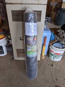 lot 133 image: 900 SqFt Heavy Duty Landscape Fabric - 3x 300 - Unused