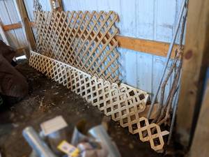 lot 206 image: Large Lot of Lattice Sheets - 1 Full wood Sheet, also some partial wood and poly lattice