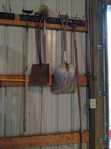 lot 219 image: Lot of Shovels and More - 5 Pieces