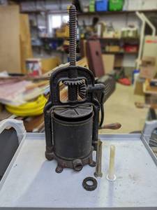 lot 229 image: National Specialty 4qt Cast Iron Sausage Stuffer w Tips - Good Condition