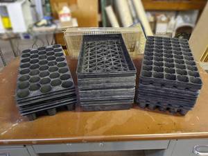 lot 261 image: Lot of (42) Seed Starter Trays 21 x 10 and (20) Trays 21 x 10 and (3) Lids