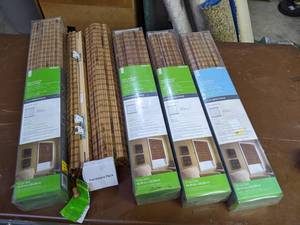 lot 308 image: Lot of (5) New Roman Shades - (4) are 27 x 72 and (1) Is 31 x 72