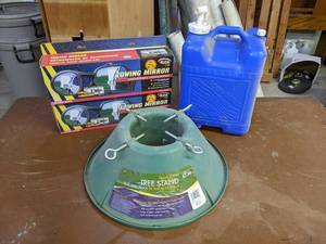 lot 309 image: New Pair of Universal Towing Mirrors, Christmas Tree Stand and Water Jug