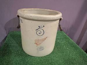 lot 1 image: Redwing 5 Gallon Crock with Handles