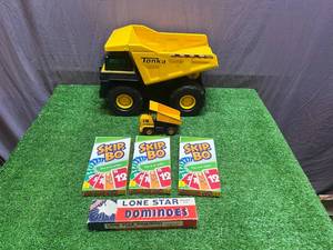 lot 28 image: Tonka Truck & Games