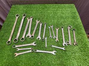 lot 34 image: Wrenches