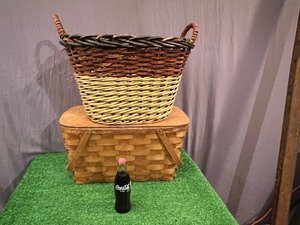 lot 80 image: Baskets