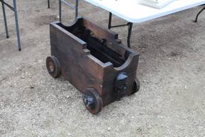 lot 25 image: Cannon Stage Prop Base