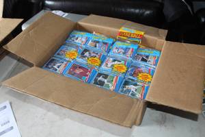 lot 120 image: Lot of (50 Packs) 1989 Donruss Baseball Collectors Cards Cello Rack Pack (Unopened )