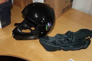 lot 172 image: Youth M Full-Face Motorcycle Helmet