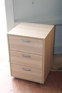 lot 156 image: Wood Rolling Storage Cabinet 3-drawer