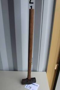 lot 178 image: Sledgehammer