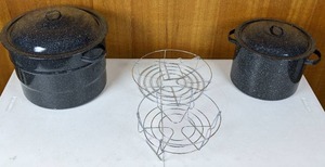 Lot of (2) Large Stockpots with CanningSteaming Racks