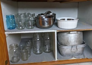 Kitchen Items Canning Jars, Stock Pot, Mixing Bowls and More